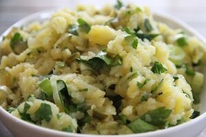 gekochte Rüben mit Kräutern für die Potenz